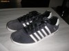 OFERTA ! Super Adidasi /bascheti/tenesi barbat K-SWISS noi piele intoarsa bleumarin vintage , foarte comozi , Sz 41/42 !
