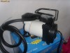 COMPRESOR AUTO FOARTE CALITATIV DIN FIER CU CEAS DE PRESIUNE CU 3CAPETE PT A UMFLA ROTI AUTO, MINGI.,BALOANE ,ROTI DE BICICLETA ECT
