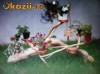 suport flori si ghivece flori din lemn pt gradina sau casa