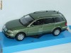 Macheta VW PASSAT VARIANT B5.5 verde model 2001 scara 1/24 - WELLY