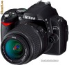 Nikon D40 cu obiectiv 18-55mm aproape nou.