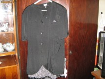 costumas dama-pret nou 35 ron !