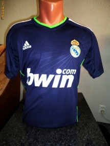 TRICOURI REAL ,MODELUL NOU 2011