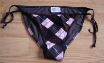 SLIPURI NOI; STIL BURBERRY,  S, M, L! foto