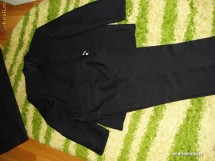 costum costello ,negru ,marimea 52,purtat o singura data la un banchet. foto