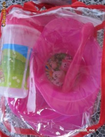 Set pentru masa 7 piese lingurite +platouri+bol+cana antiscurgere pentru copii/fetite,din UK!MICROWAVE AND DISHWASHER SAFE!!!in ambalajul original,NOU foto