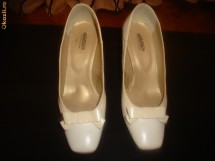 pantofi dama BENVENUTTI, crem, marimea 36