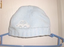 Caciula Mothercare foto