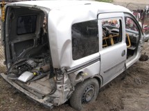 dezmembrez opel combo