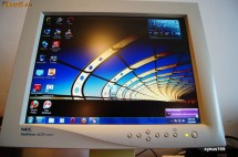 2buc Monitoare LCD de 15 Inch NEC ---poze reale