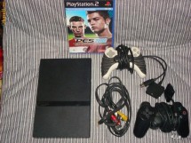 Sony PlayStation 2 originala. Putin folosita. Bundle: 2 manete si super joc. Pret inbatabil.