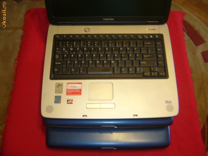 LAPTOP TOSHIBA SATELLITE A 60 foto mare