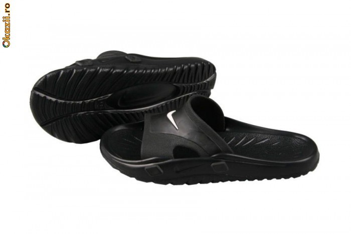 SLAPI,PAPUCI  NIKE GETASANDAL-SLAPI ORIGINALI!!! foto mare
