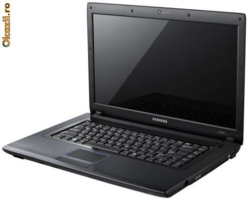 leptop samsung r 517 foto mare