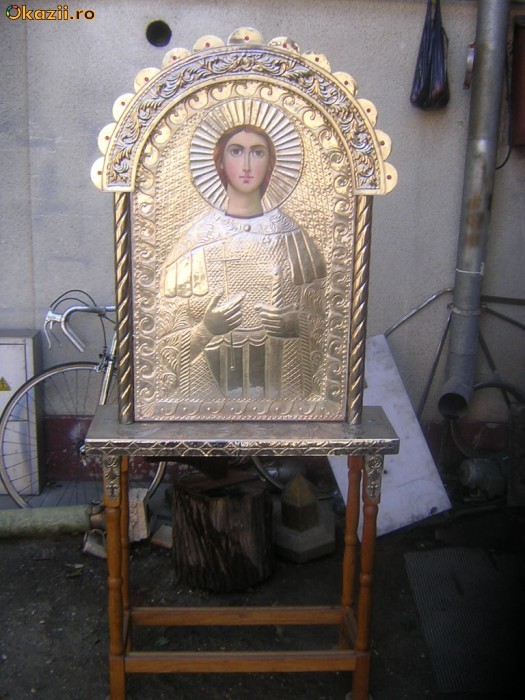 ICONOSTAS foto mare