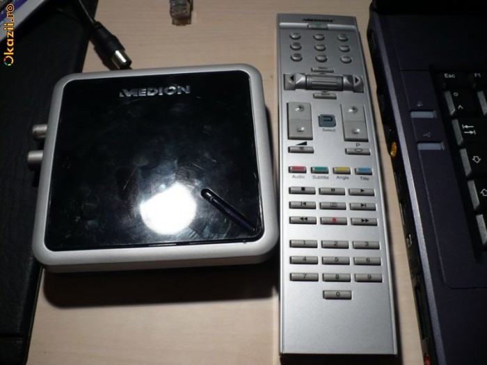 TV Tuner extern Medion MD95706 Hybrid (DVB-T si Analog) FM USB compatibil Linux foto mare