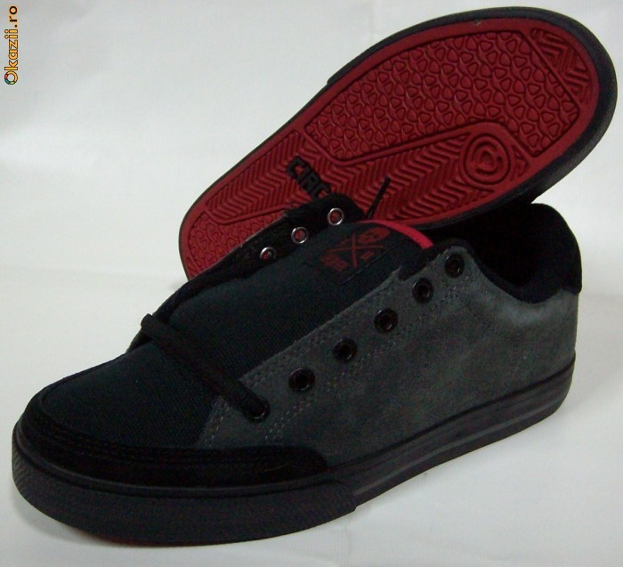Tenisi CIRCA - LOPEZ 50 - DARK GULL/BLACK/CRIMSON - Mar 45 foto mare