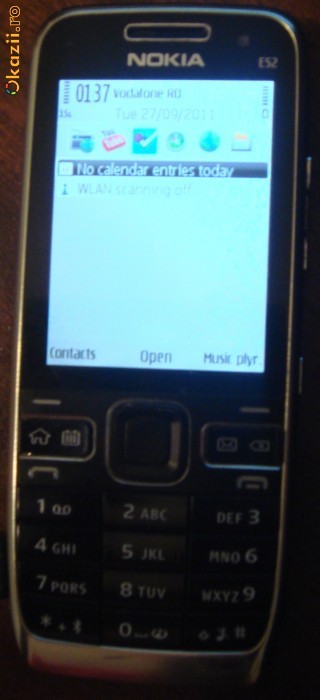 Vand Nokia E52 BLACK + 1 baterie foto mare