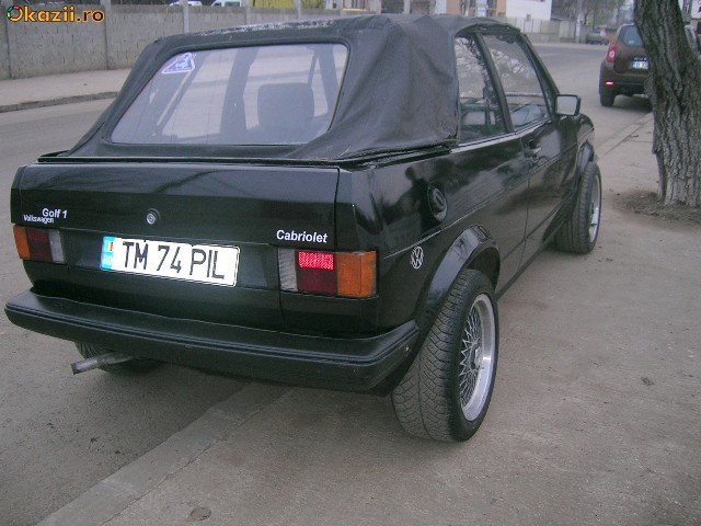 VW Golf 1 Cabrio foto mare