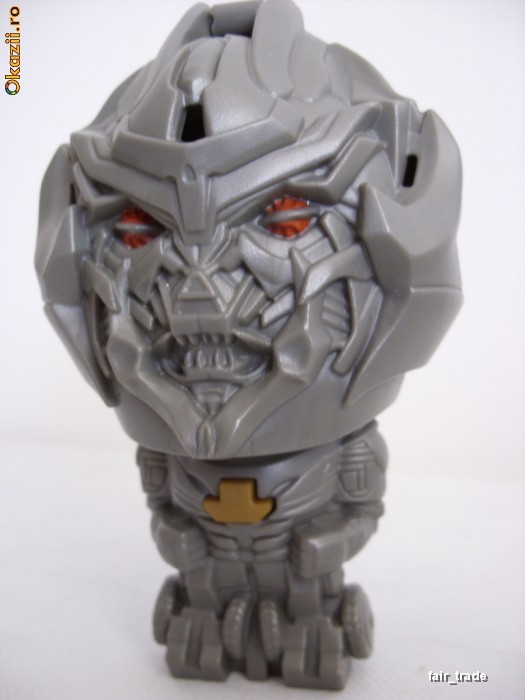 Jucarie figurina Megatron din Transformers foto mare