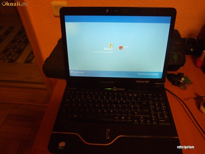 Laptop Packard Bell Ajax C2 ( sub licienta Dell ) foto mare