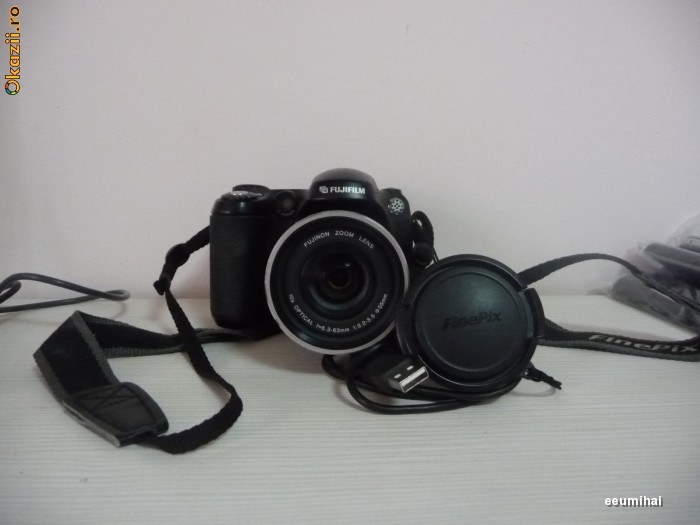CAMERA FOTO FUJI S5600 COMPLETA FOTO REALE foto mare