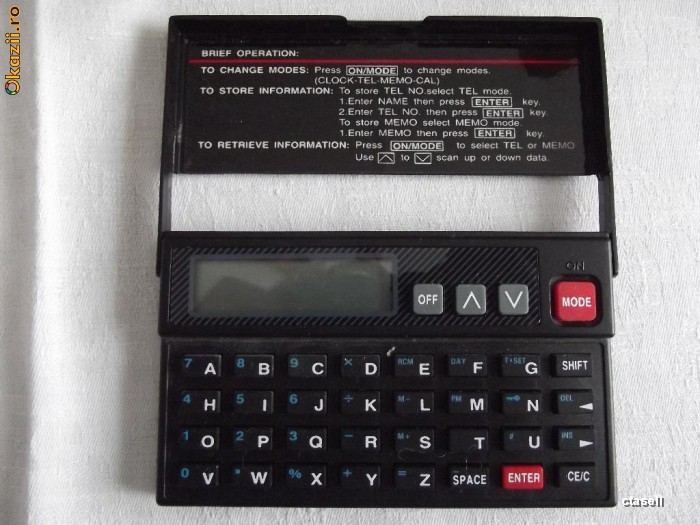3x1: ora-data, calculator si agenda personala numere telefon foto mare