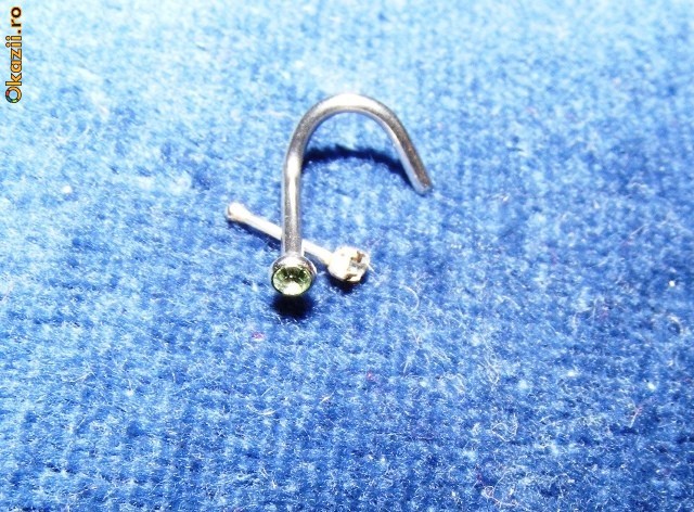 2 bucati de piercing pentru nas, din titan si din argint foto mare