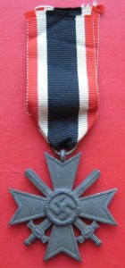 Crucea de Merit pentru Razboi cls II - KVK (Al III-lea Reich)