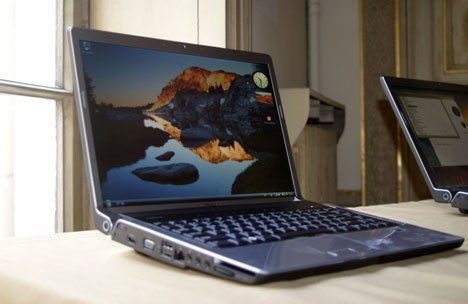 DELL 1535 negru /3gb/250 gb HDD foto mare
